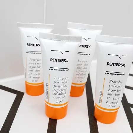 Marina Corner By Renters *