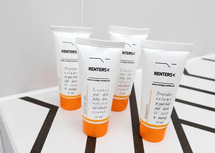 Marina Corner By Renters *