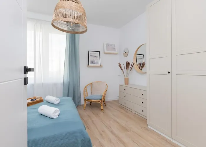 Marina Corner By Renters شقة *