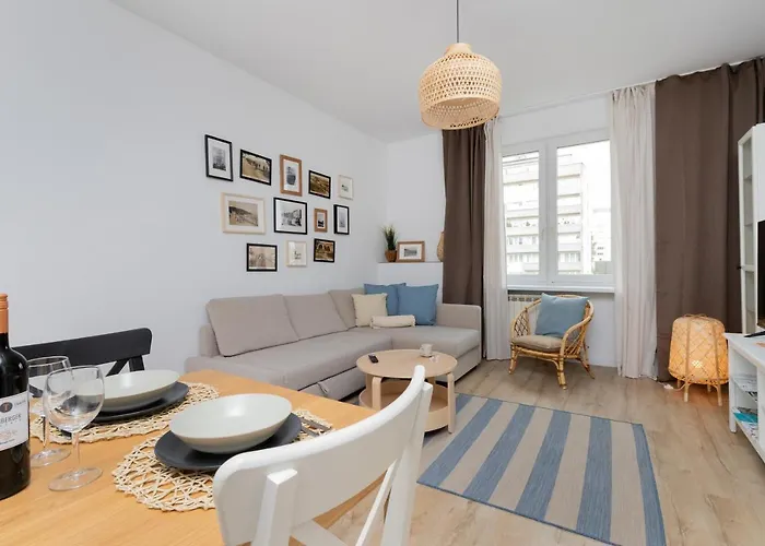 Marina Corner By Renters شقة